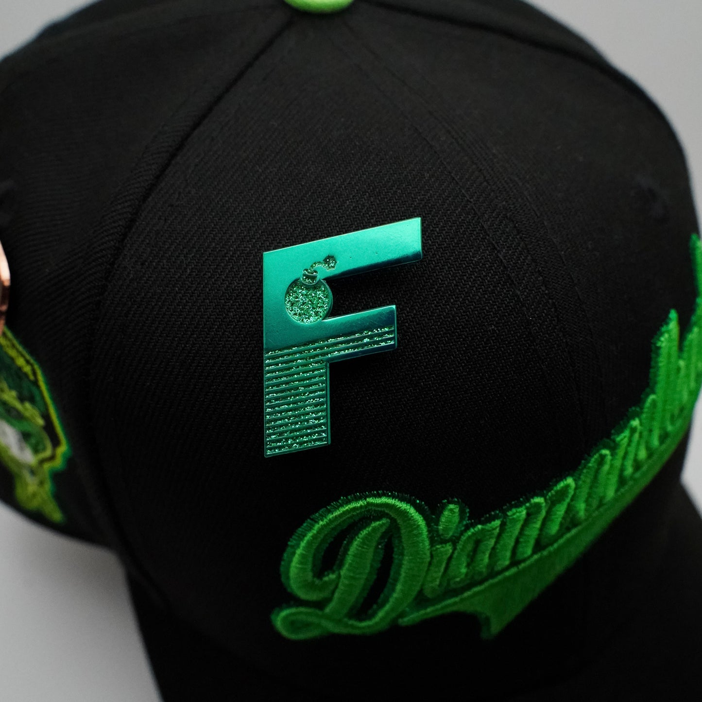 F Pin (Green)